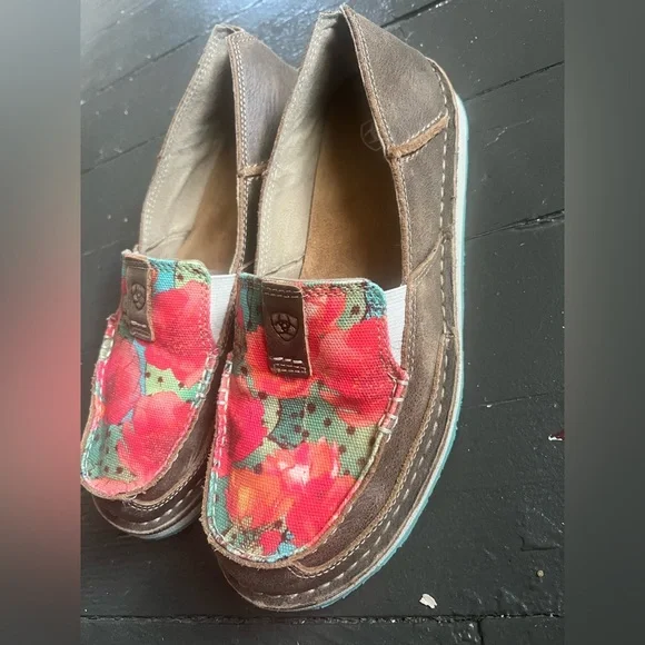 Ariat Floral Brown Loafers - Picture 5 of 7